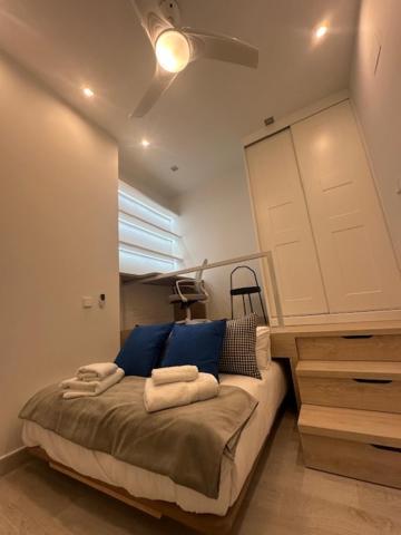 Apartament Casa De Huespedes Almirante Madryt Zewnętrze zdjęcie