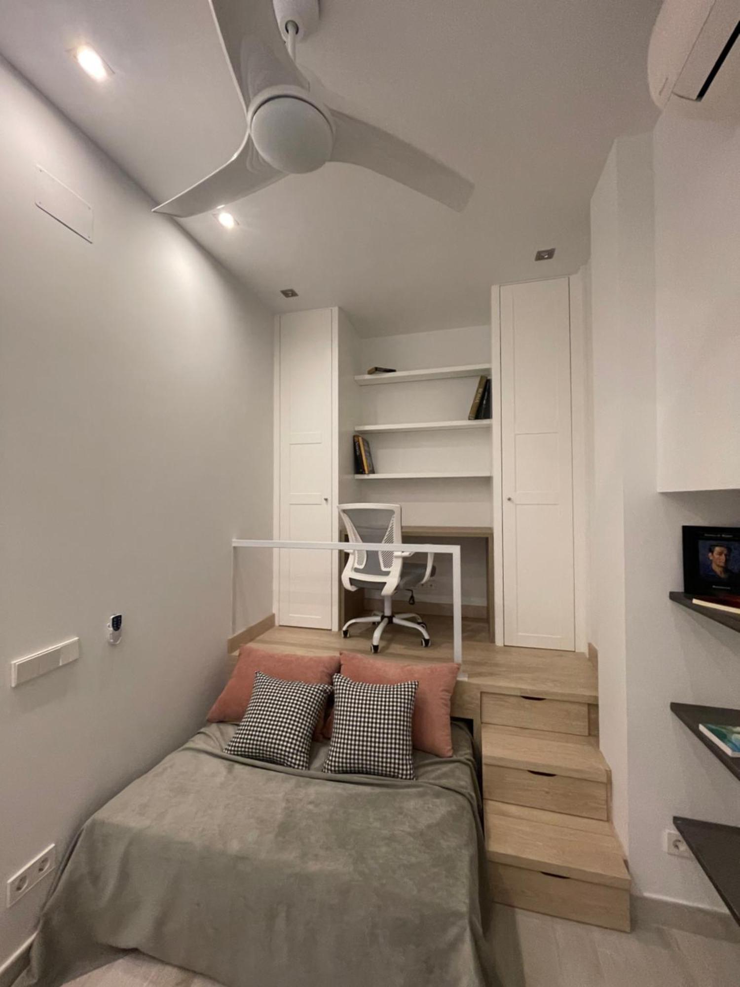 Apartament Casa De Huespedes Almirante Madryt Zewnętrze zdjęcie