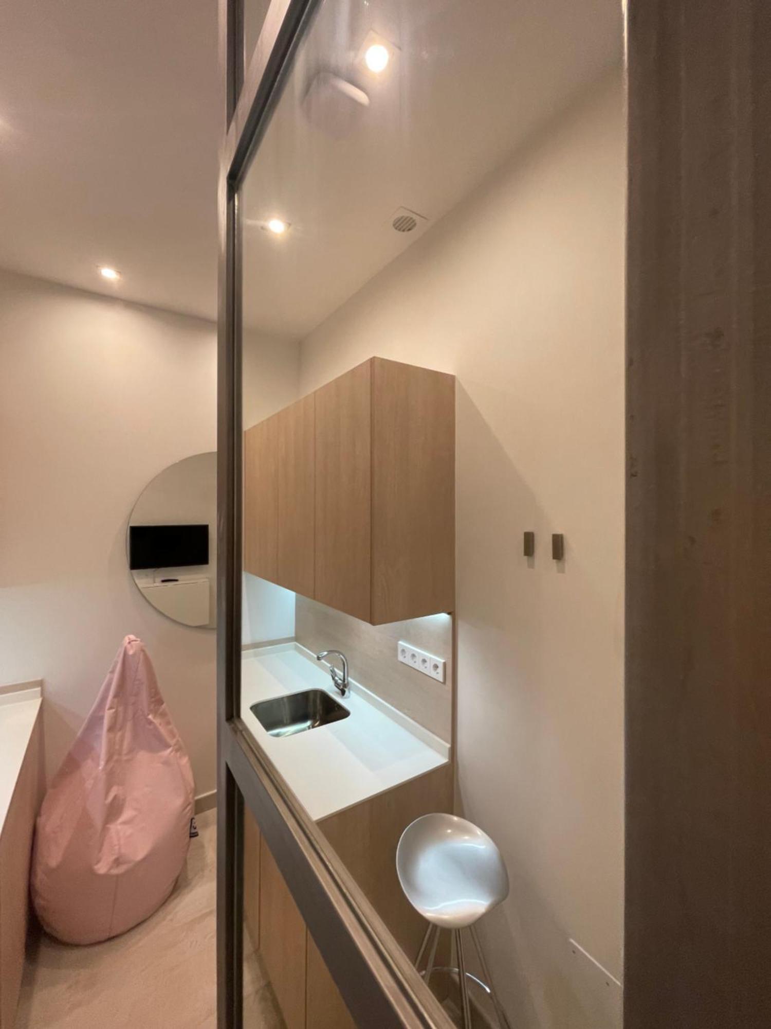 Apartament Casa De Huespedes Almirante Madryt Zewnętrze zdjęcie